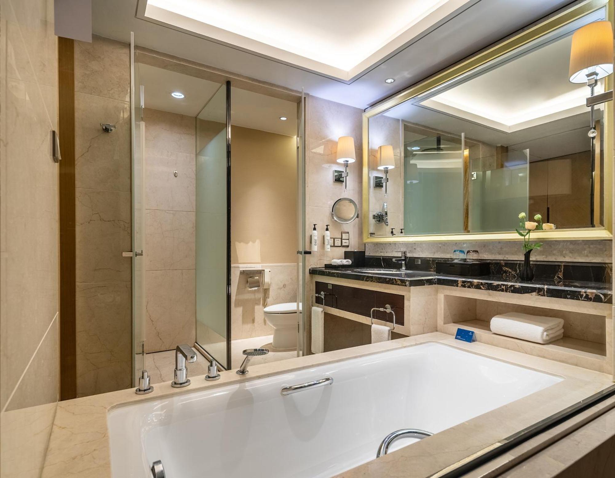 Wanda Realm Taizhou Hotel Taizhou  Екстериор снимка